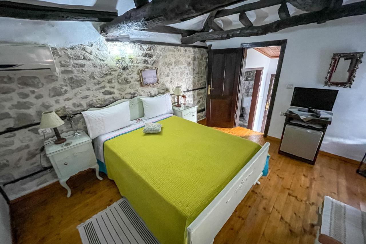 Bujtina Kodiket Guesthouse Berat Buitenkant foto