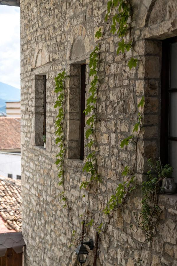 Bujtina Kodiket Guesthouse Berat Buitenkant foto