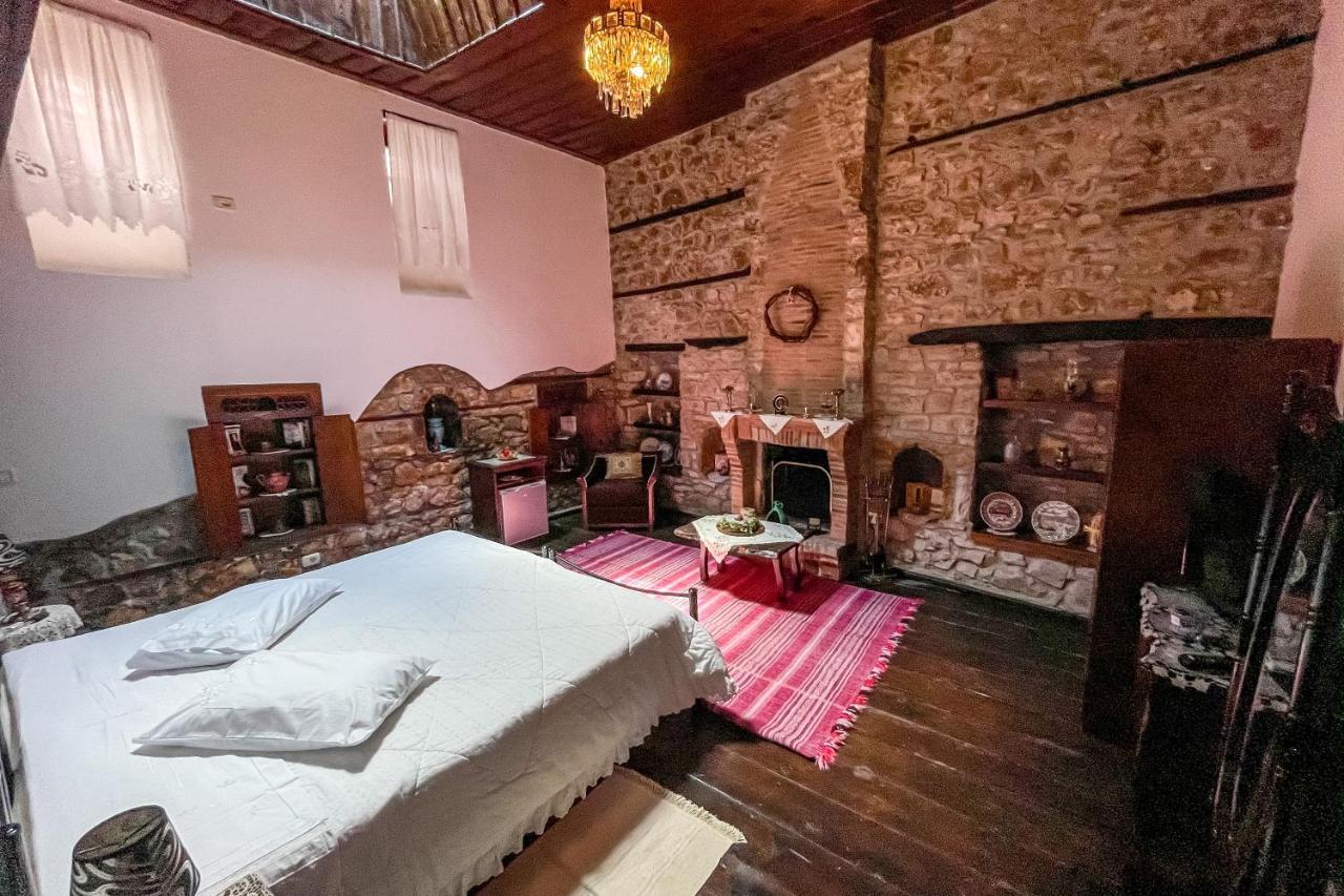Bujtina Kodiket Guesthouse Berat Buitenkant foto